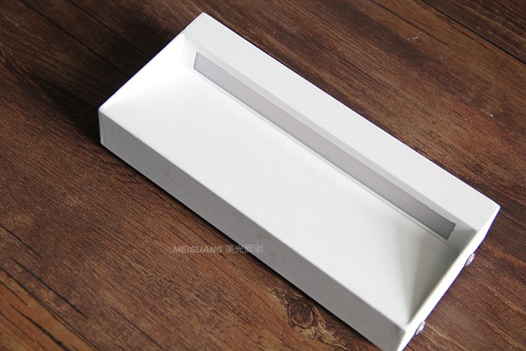 3.jpg SN195 — IP65 5W COB LED Ground Light | 40,000-Hour Waterproof Fixture - Image 3